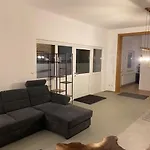 펜션 Seenahes Haus Mit Hot Tub 크롬펜돌프