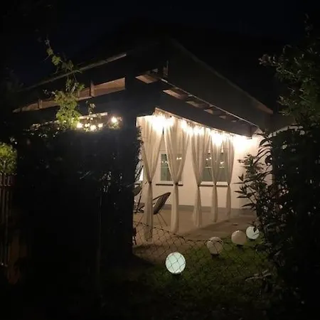 Seenahes Haus Mit Hot Tub * Krumpendorf