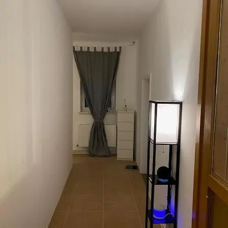 Seenahes Haus Mit Hot Tub * Krumpendorf