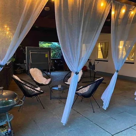 Seenahes Haus Mit Hot Tub *