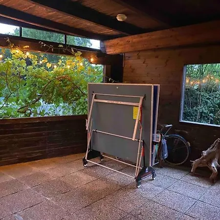 Seenahes Haus Mit Hot Tub Krumpendorf