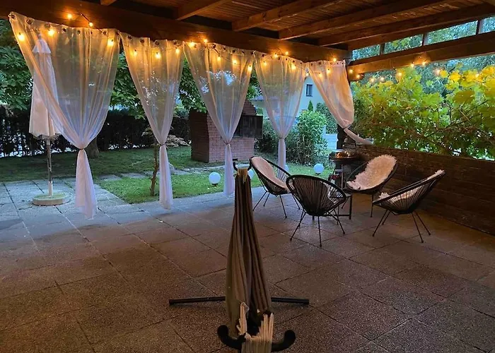 Seenahes Haus Mit Hot Tub Дом отдыха *