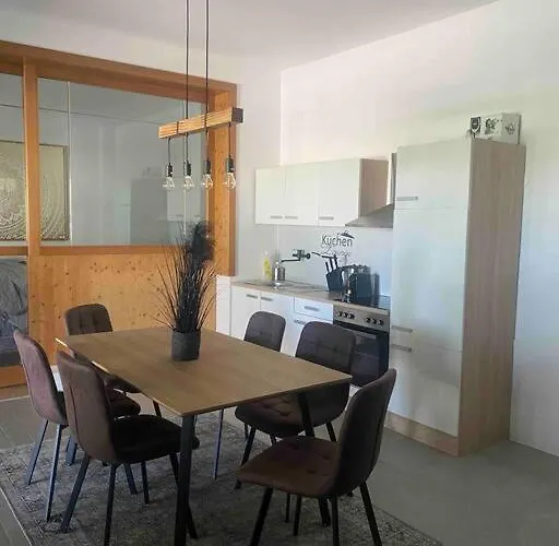 Seenahes Haus Mit Hot Tub * Krumpendorf