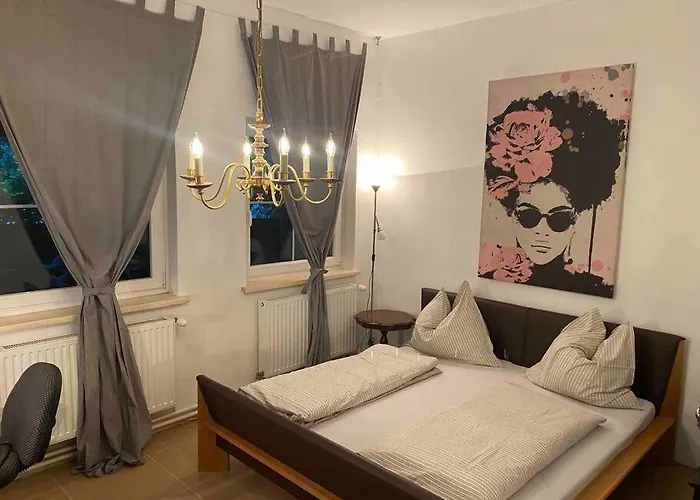 Seenahes Haus Mit Hot Tub *