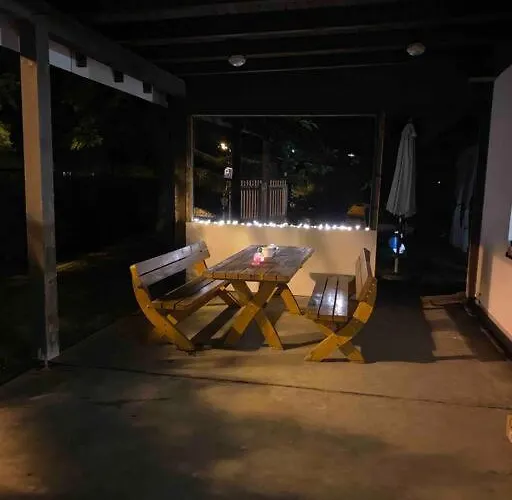 Seenahes Haus Mit Hot Tub