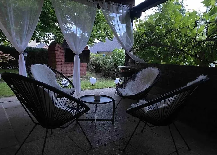 Дом отдыха Seenahes Haus Mit Hot Tub *